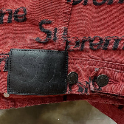 Supreme Frayed Logos Denim Trucker Jacket (RED)