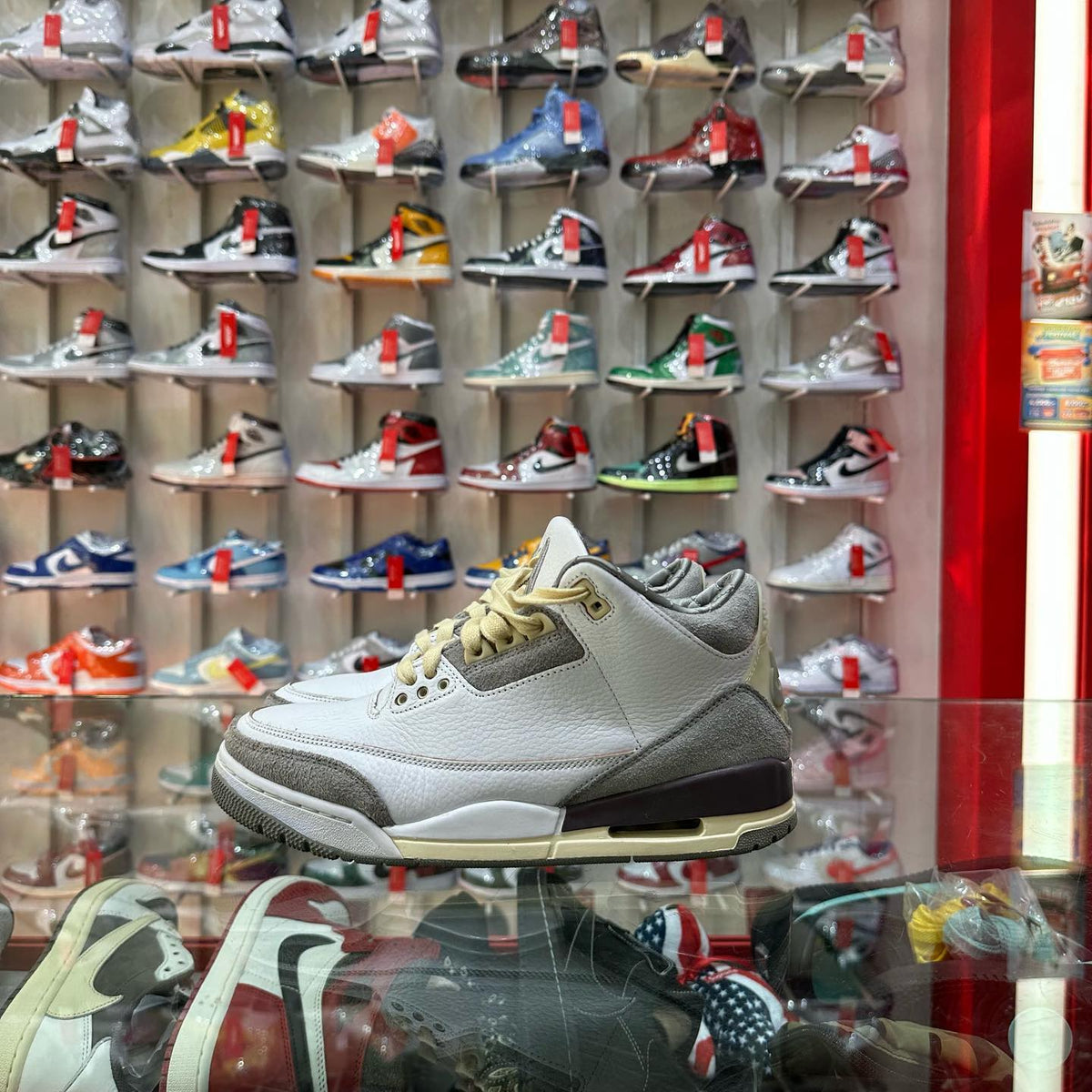 Nike Jordan 3 Retro X A Ma Maniére (W)