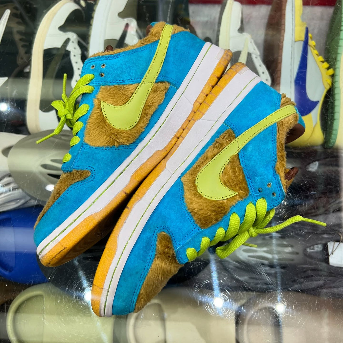 Nike SB Dunk Low Baby Bear
