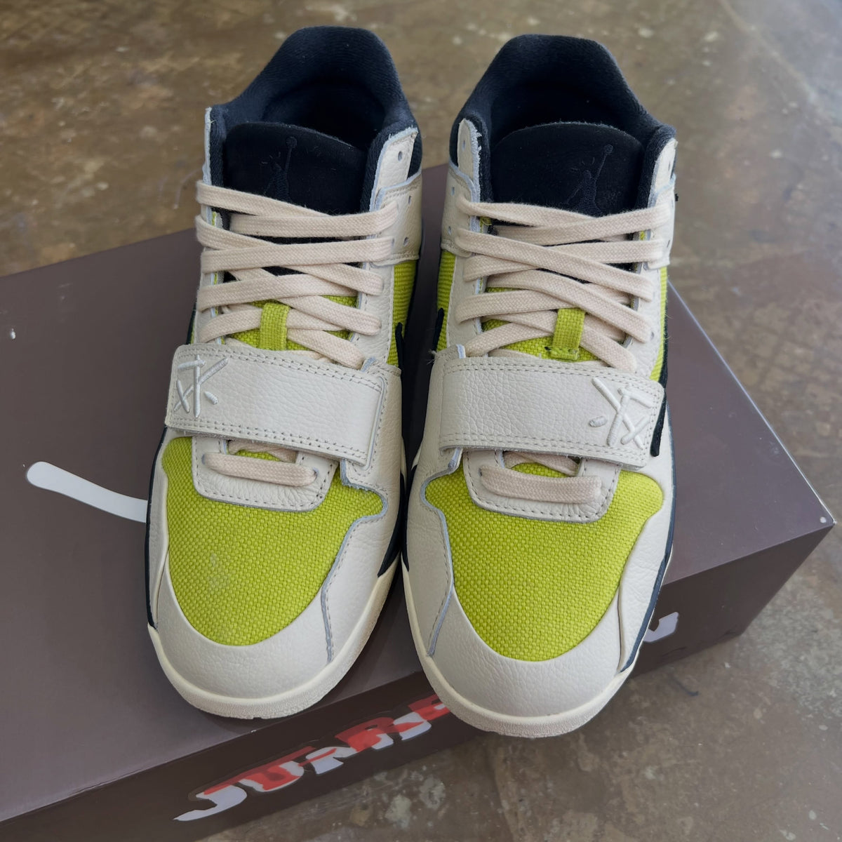 Nike Jordan Jumpman Jack TR X Travis Scott Bright Cactus