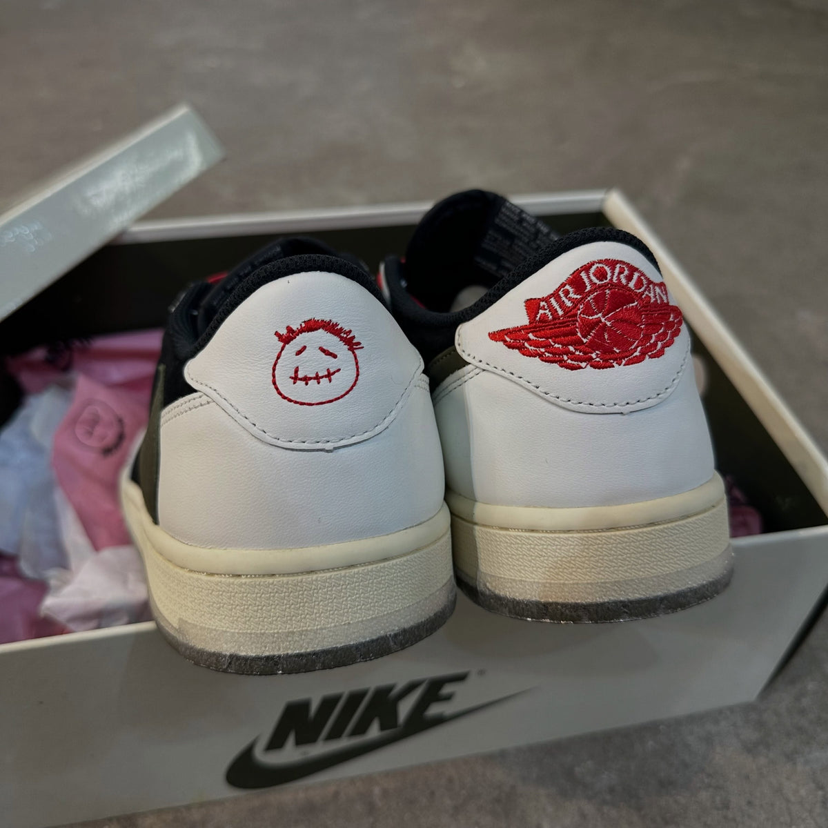 Nike Jordan 1 Retro Low OG SP X Travis Scott Olive (W)