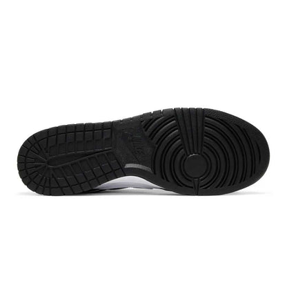 Nike Dunk Low World Champs Black White