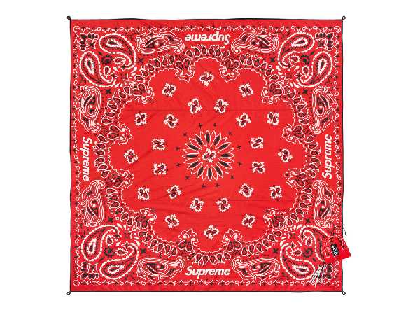Supreme® x ENO® Islander™ Nylon Blanket